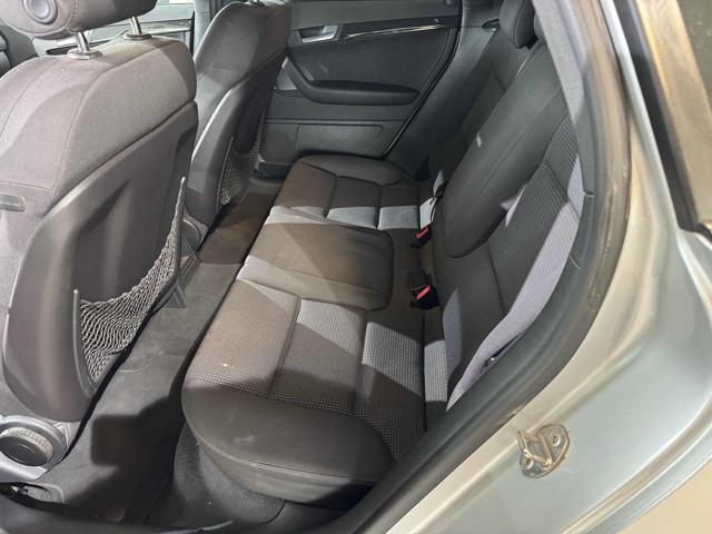 AUDI A3 SPB 2.0 16V TDI DSG Ambiente