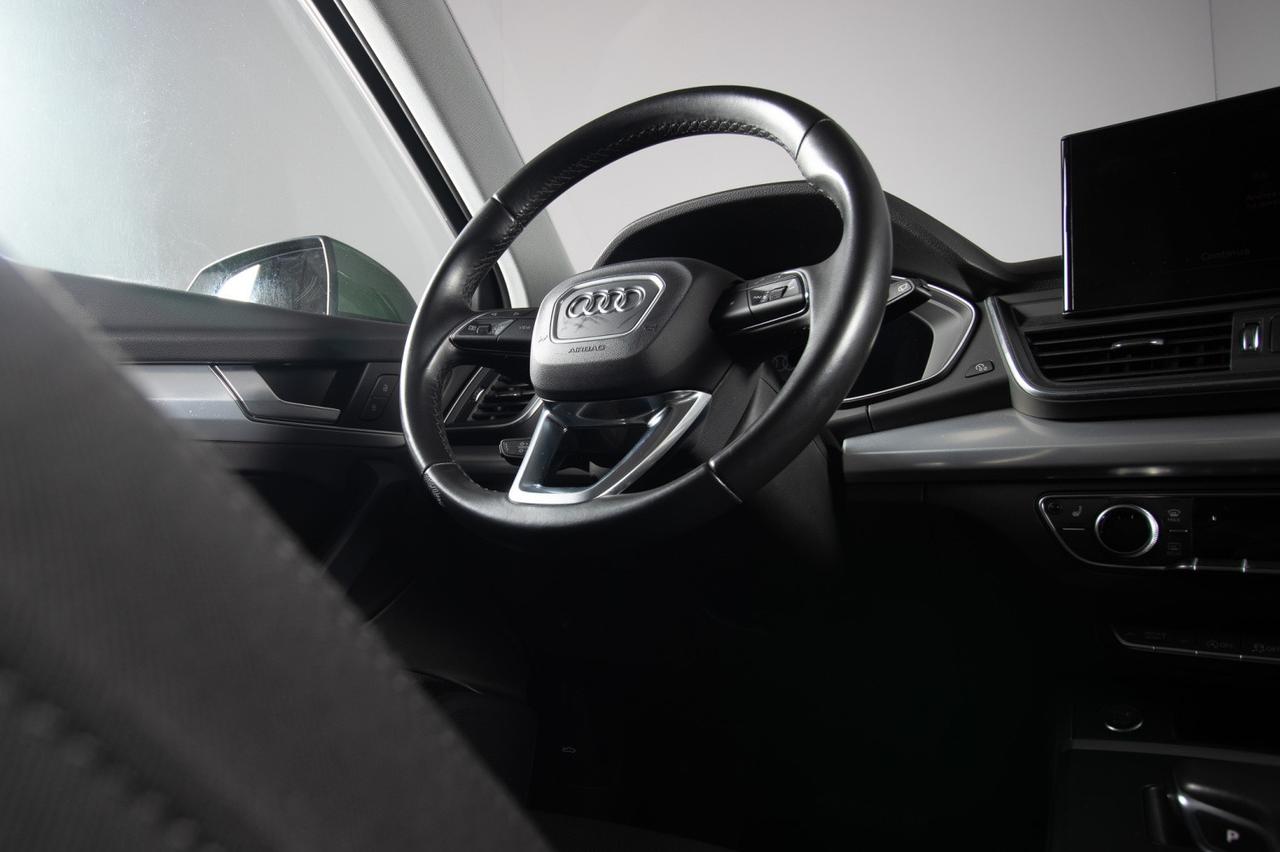 Audi Q5 40 Tdi Mhev Quattro S-tronic Sport 204 Cv Gancio