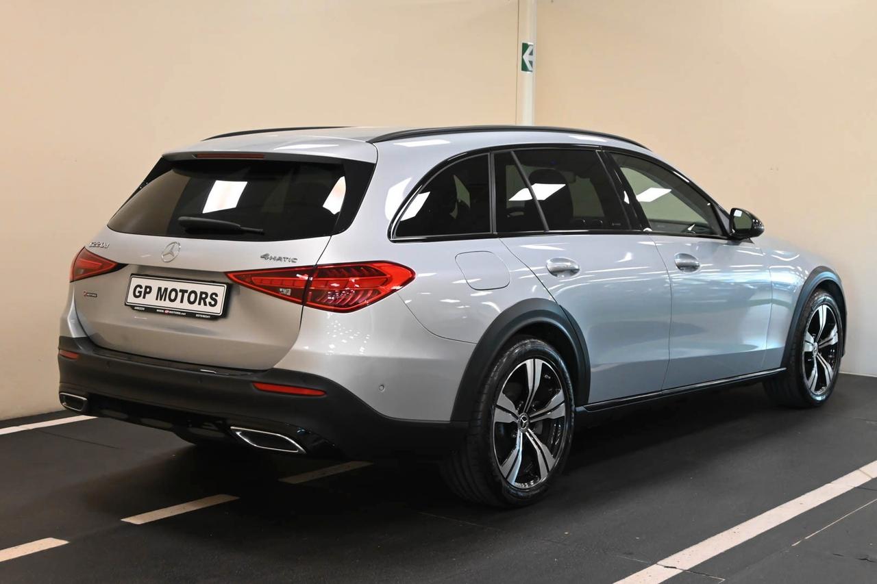 MERCEDES Classe C (W/S206) C 220 d Mild hybri...