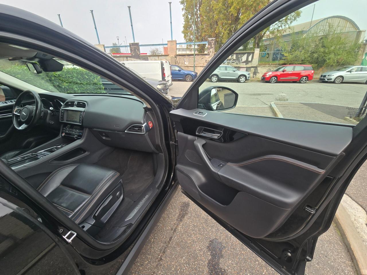 JAGUAR F-Pace Prestige AWD 2.0d 180cv Automatica
