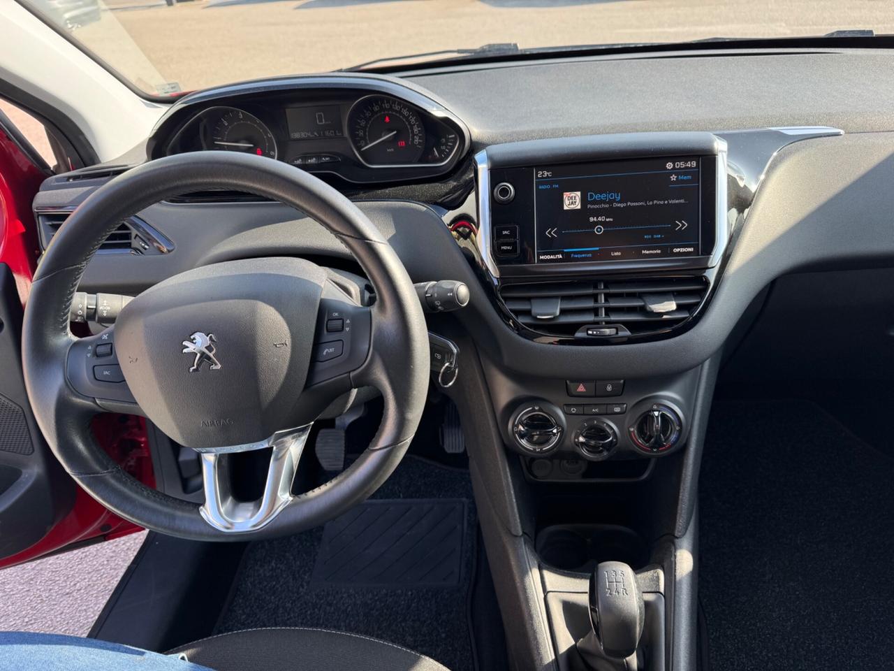 Peugeot 208 BlueHDi 100 5 porte GT Line
