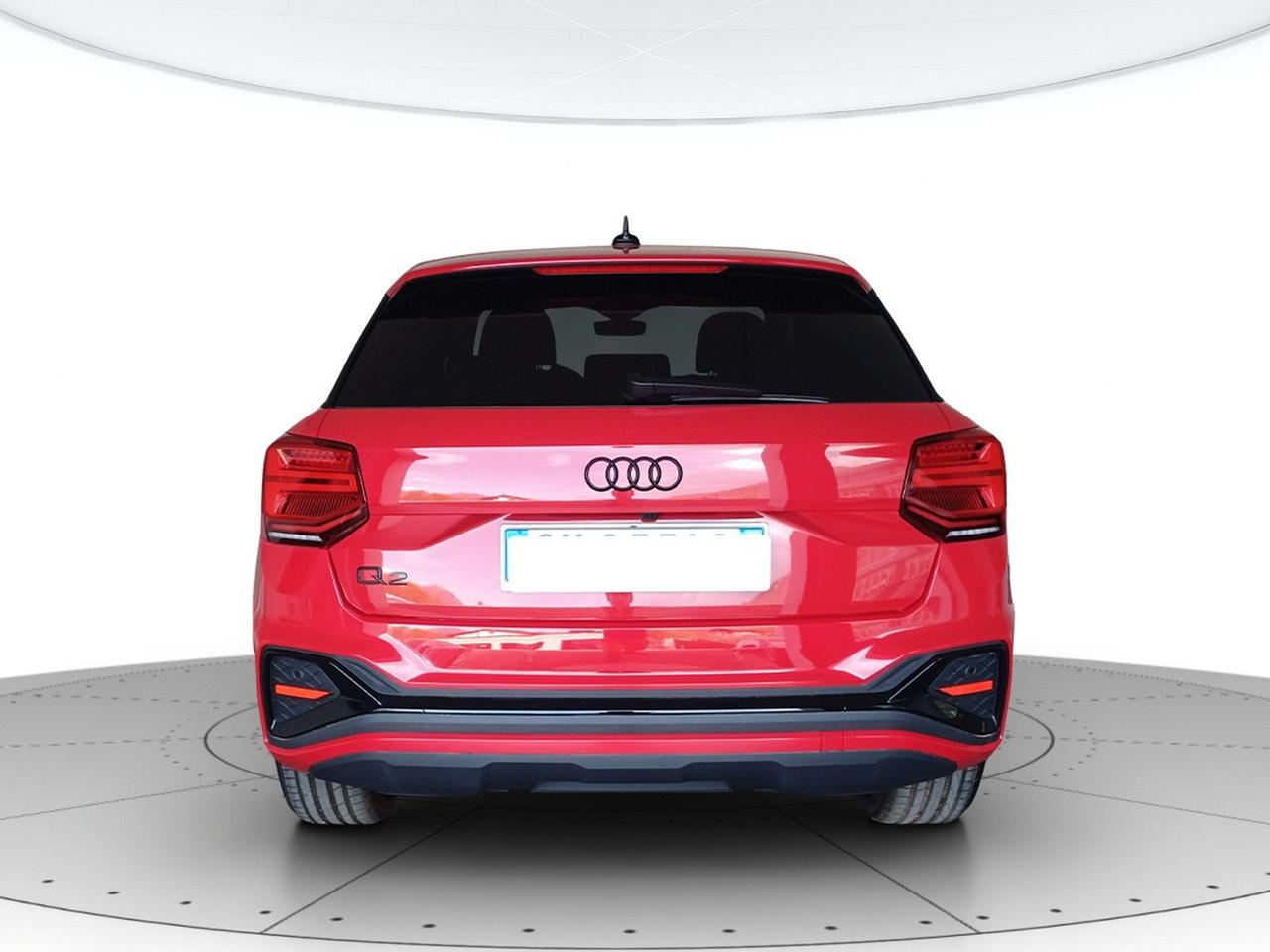 Audi Q2 35 1.5 tfsi identity black s-tronic