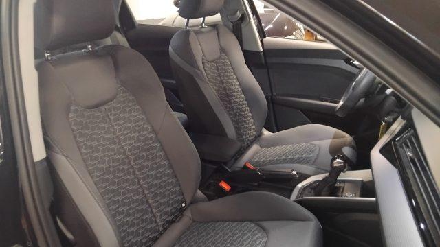 AUDI A1 SPORTBACK 35 TFSI S tronic Admired Advanced LED