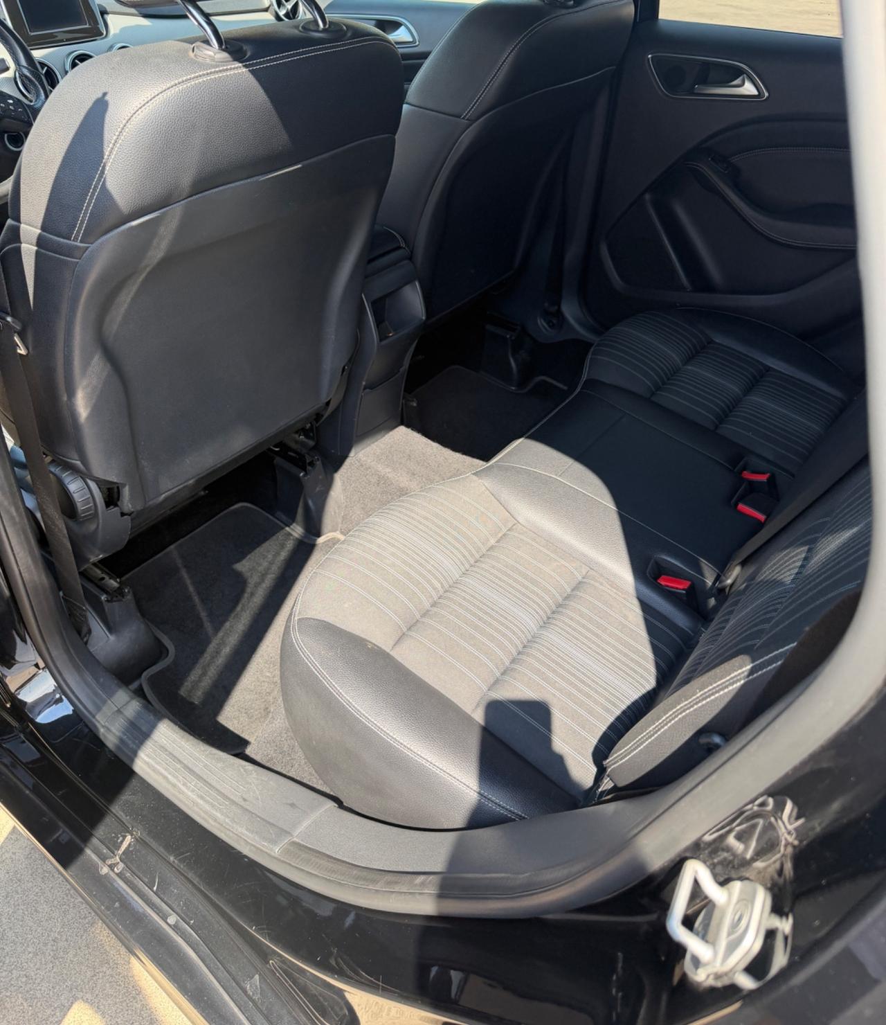 Mercedes-benz B 180 CDI 109CV Automatic Premium