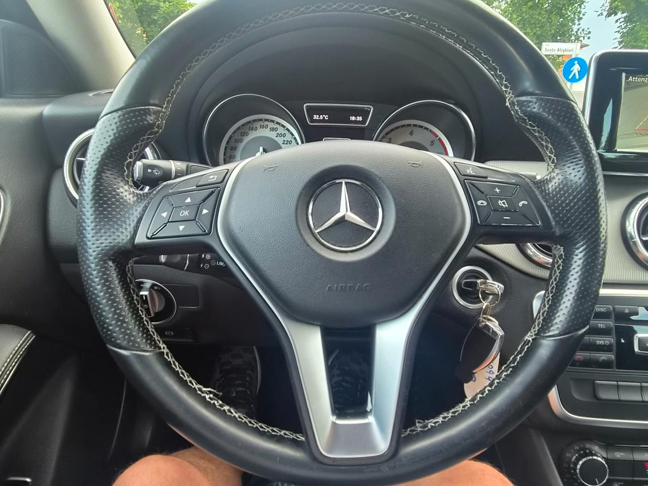 Mercedes-benz CLA 220 CDI Automatic Sport Euro6B