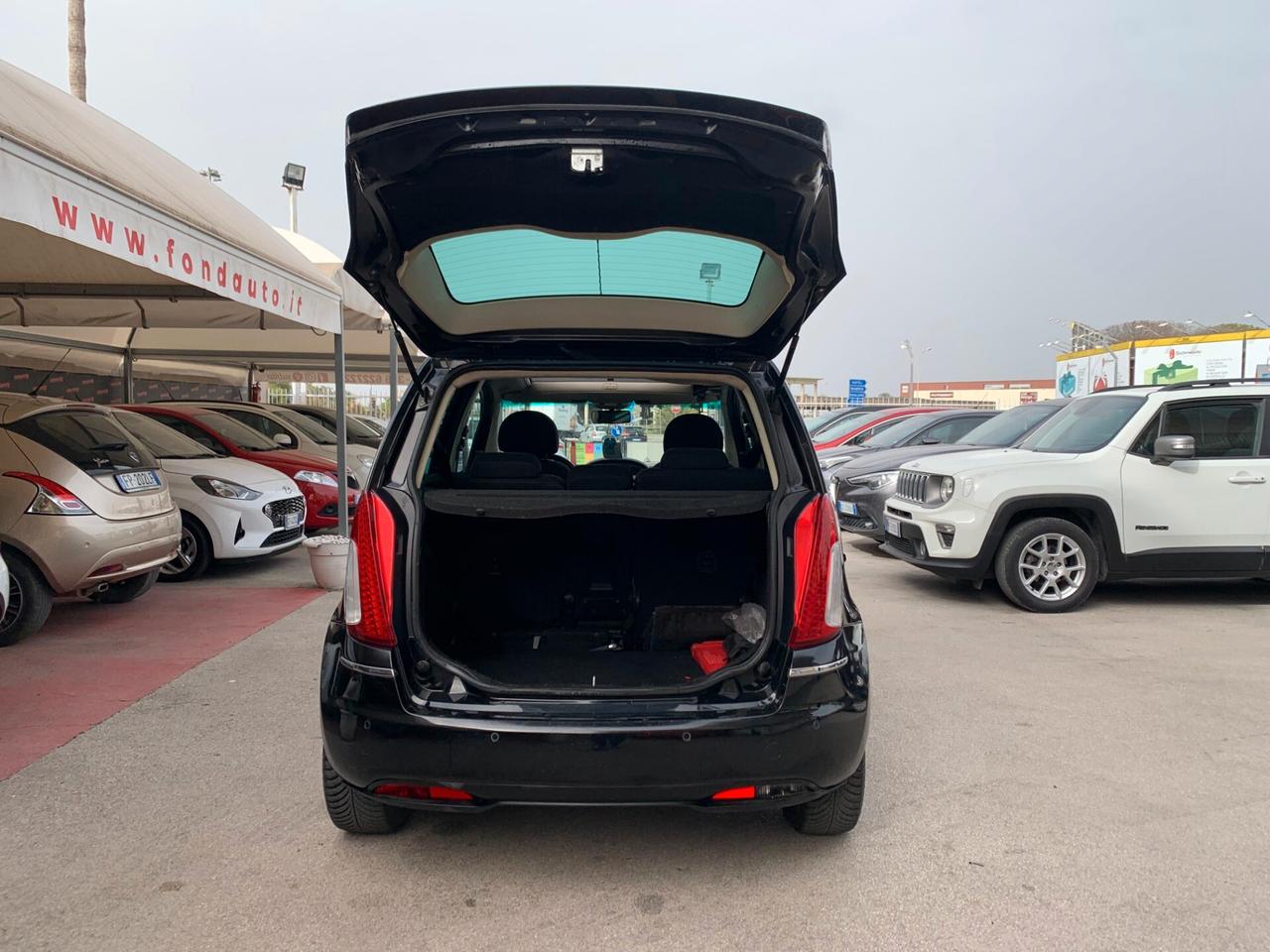 Lancia MUSA 1.4 Argento Ecochic GPL