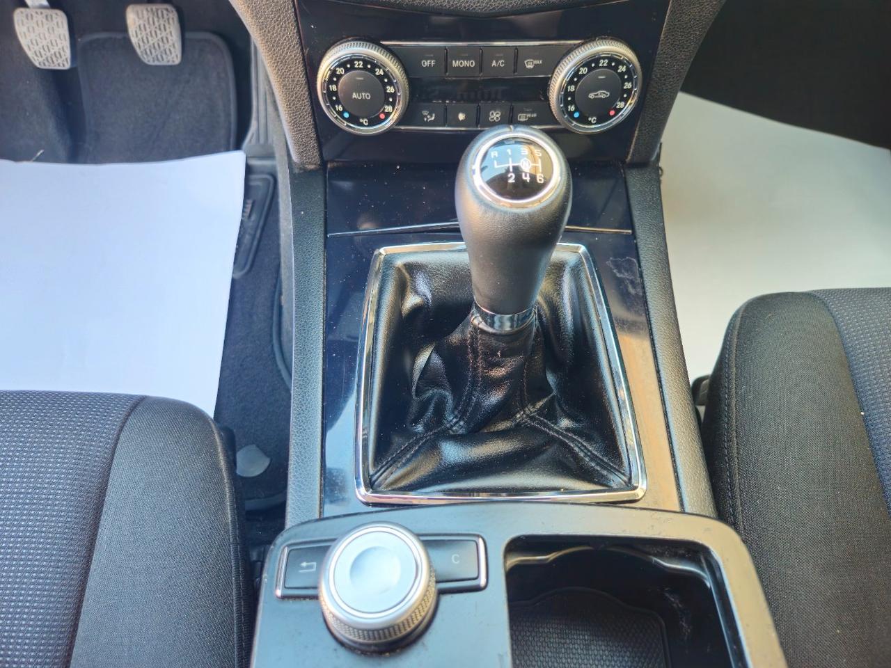 Mercedes-Benz C 220 ELEGANCE SW