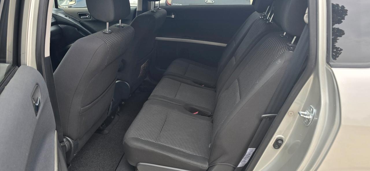 Toyota Corolla Verso 2.2 16V D-4D Sol