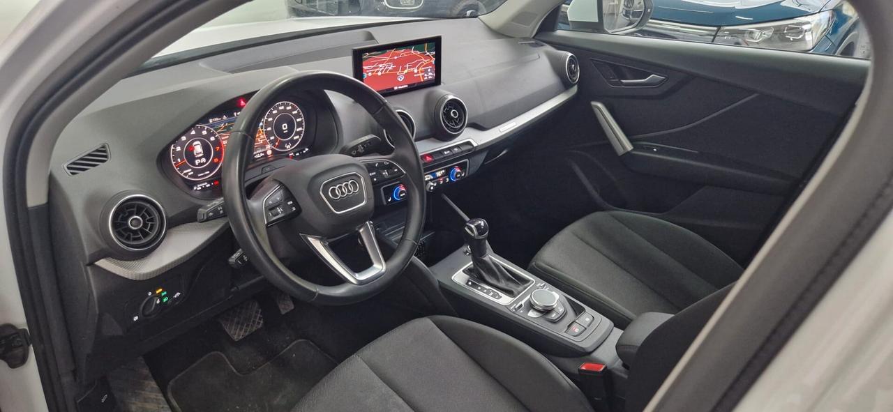 Audi Q2 35 TFSI S tronic Business Advanced