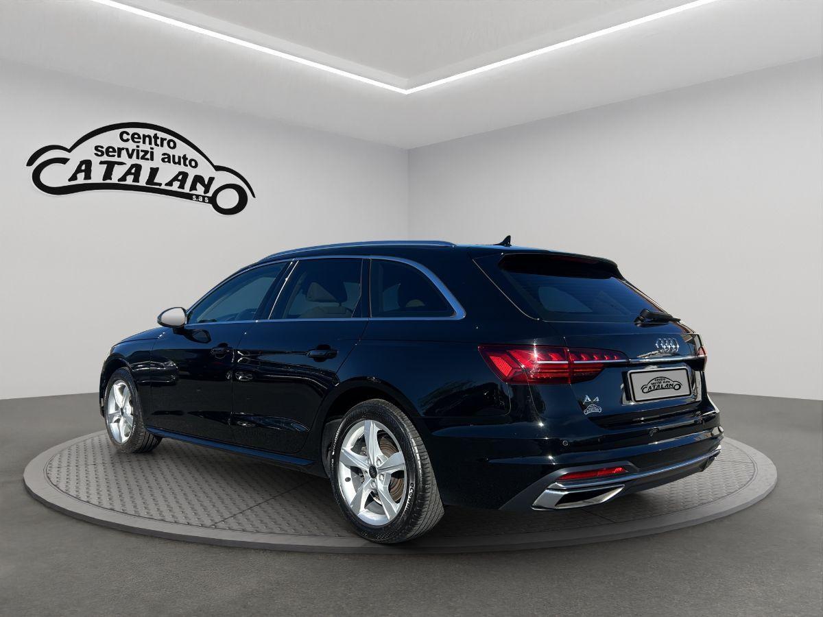 AUDI - A4 Avant - 30 TDI/136CV S tronic S LINE