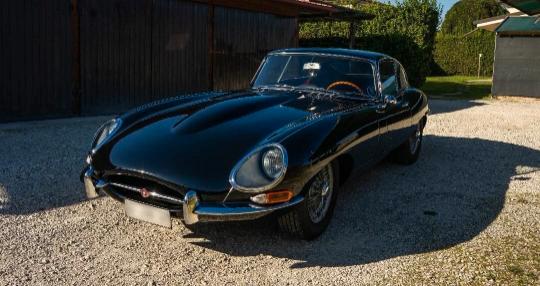 Jaguar E-Type 1 ° Serie 3.8 TARGA ORO 2025