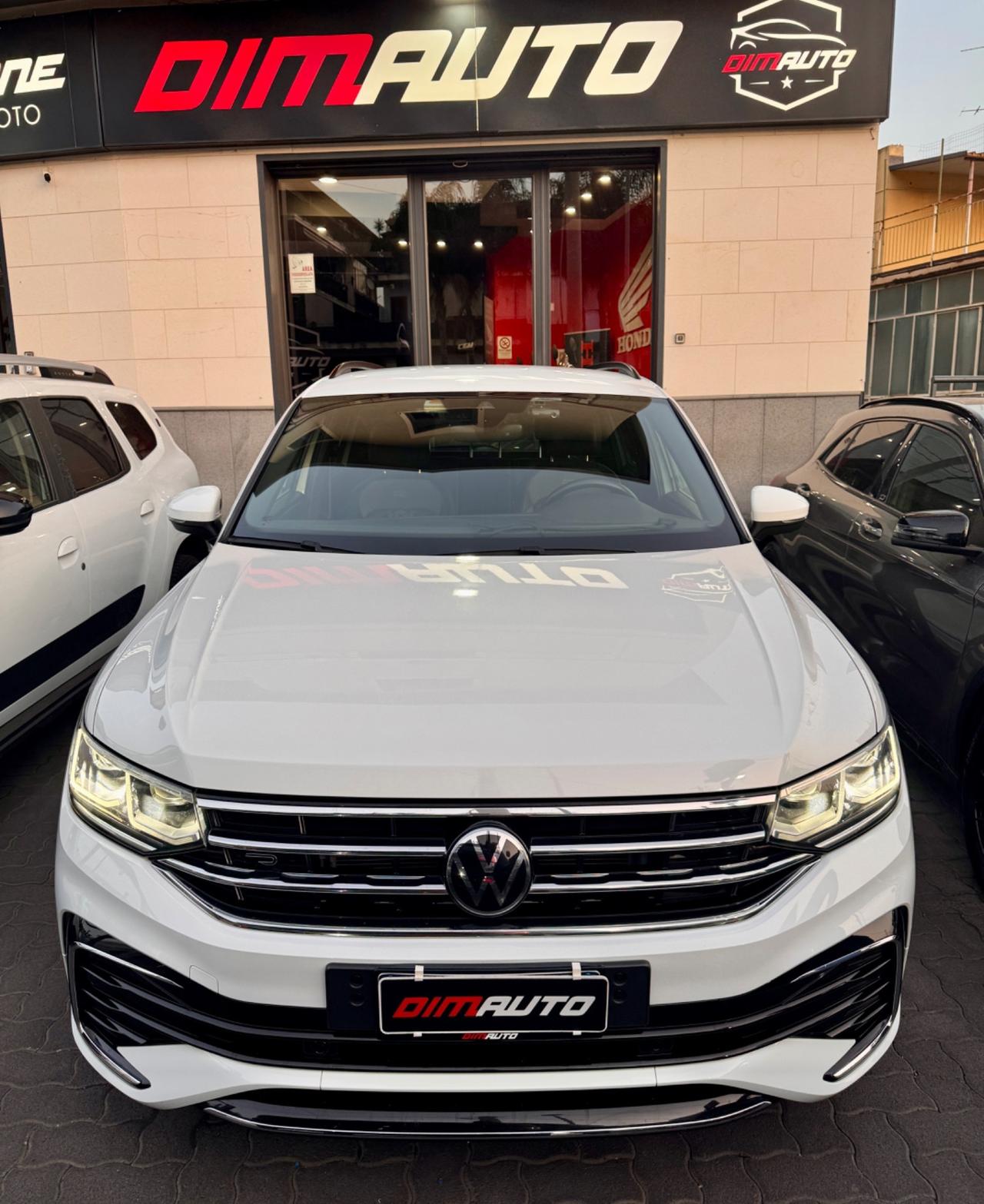 Volkswagen Tiguan 2.0 TDI 150 CV SCR DSG R-Line