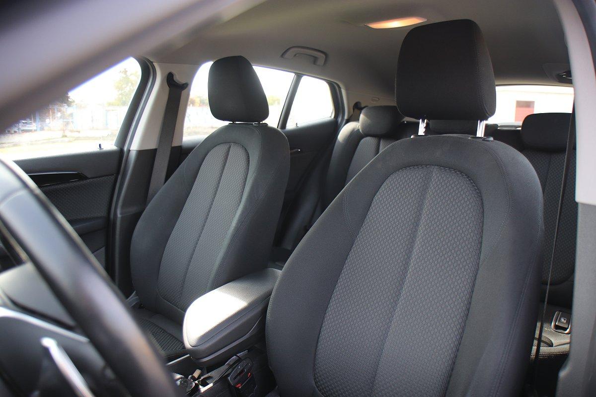 BMW X2 sDrive18d Business-X