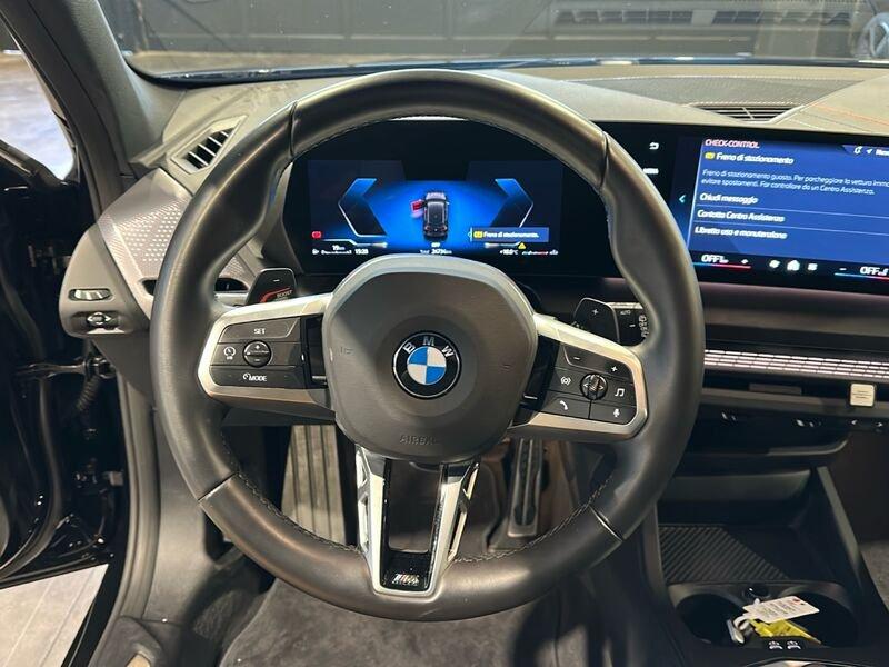 BMW Serie 1 120i 48V MSport mild hybrid automatica