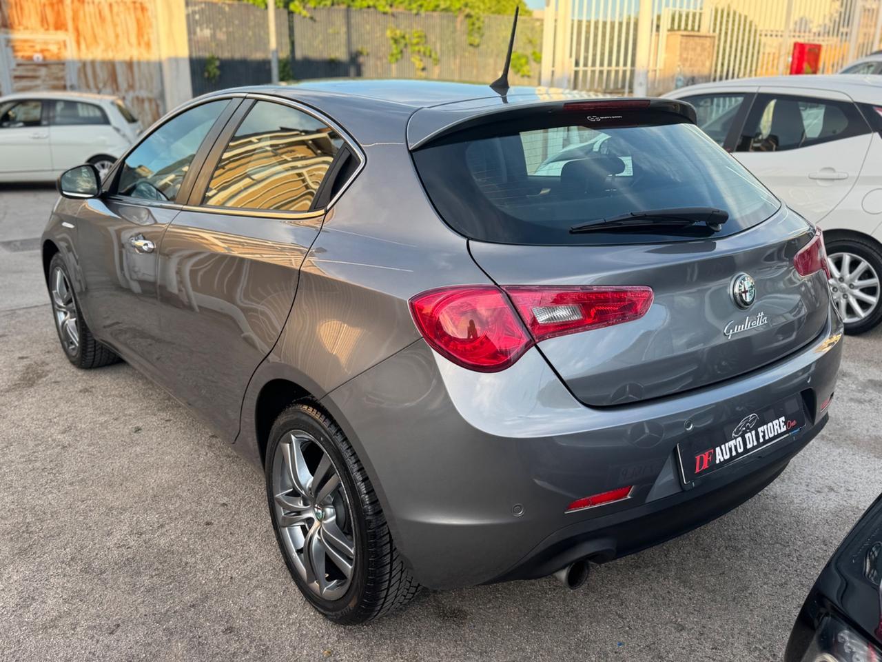 Alfa Romeo Giulietta 1.4 Turbo 120CV GPL Di Serie
