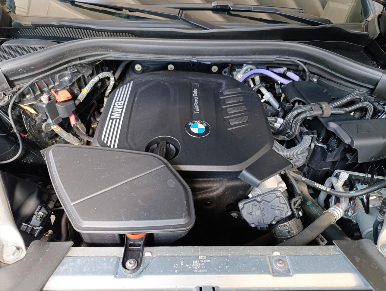 BMW X3 xdrive20d mhev 48V auto