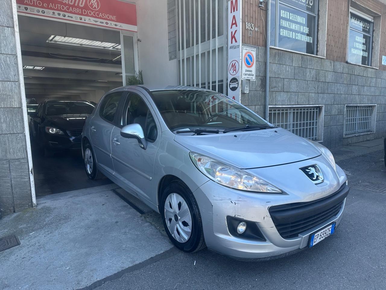 Peugeot 207 Plus 1.4 8V 75CV 5p. ECO GPL