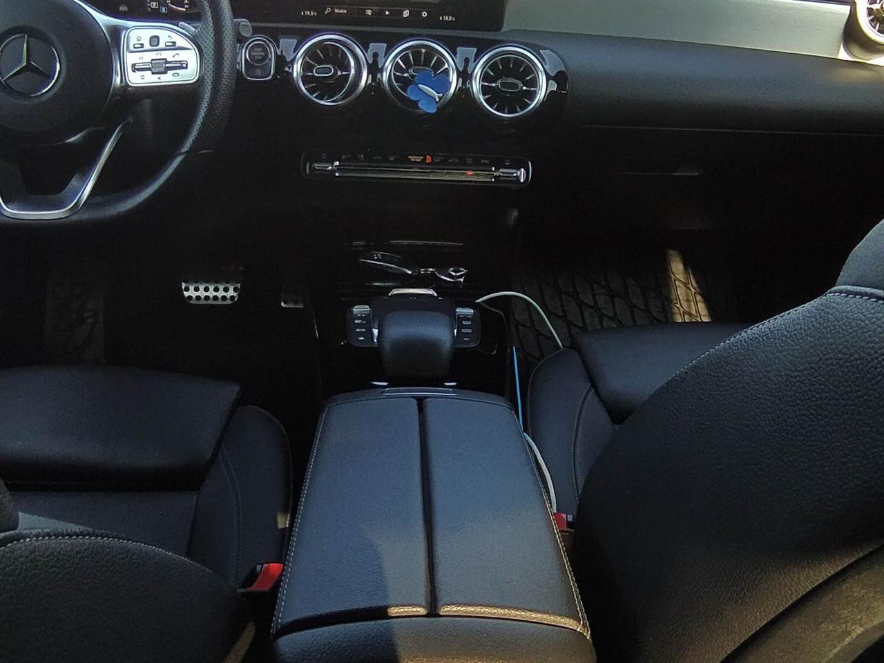 Mercedes-Benz CLA 220 Premium CLA 220 D 4X4 #10577