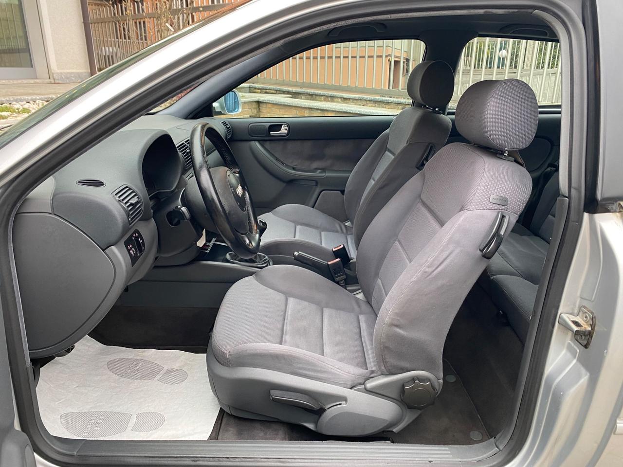 Audi A3 1.6 cat 3p. Ambition