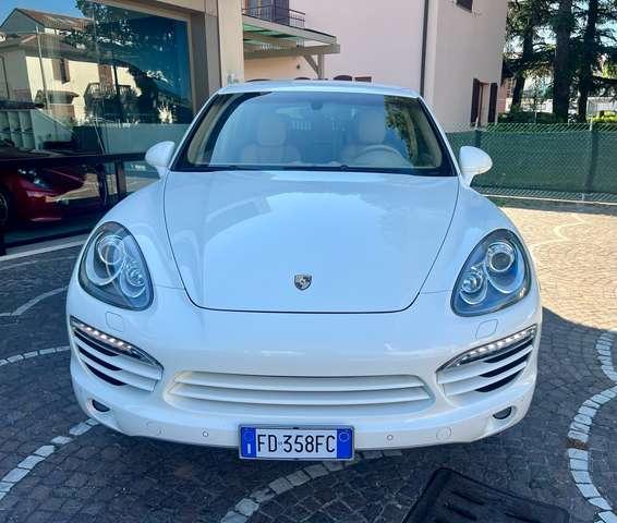 Porsche Cayenne 3.0 V6 - unico proprietario -bokk service