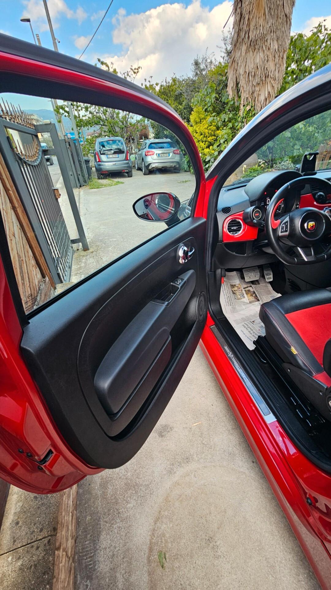 Fiat 500 FIAT 500 CABRIO ABARTH 1.4 T.JET 180 COMPETIZIONE