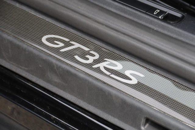 PORSCHE 911 4.0 GT3 RS