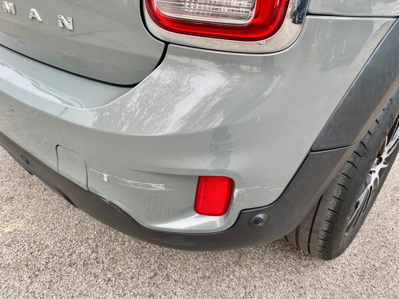 MINI Cooper D Countryman 2.0 Business 150cv IVA ESPOSTA