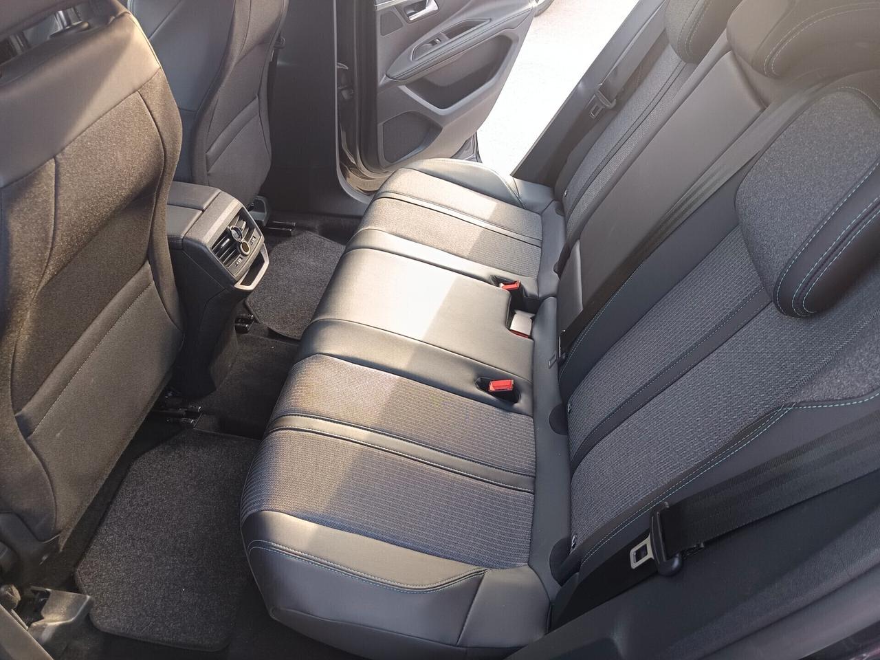 Peugeot 3008 1.5 BlueHDi 130cv S&S EAT8 Allure Pack