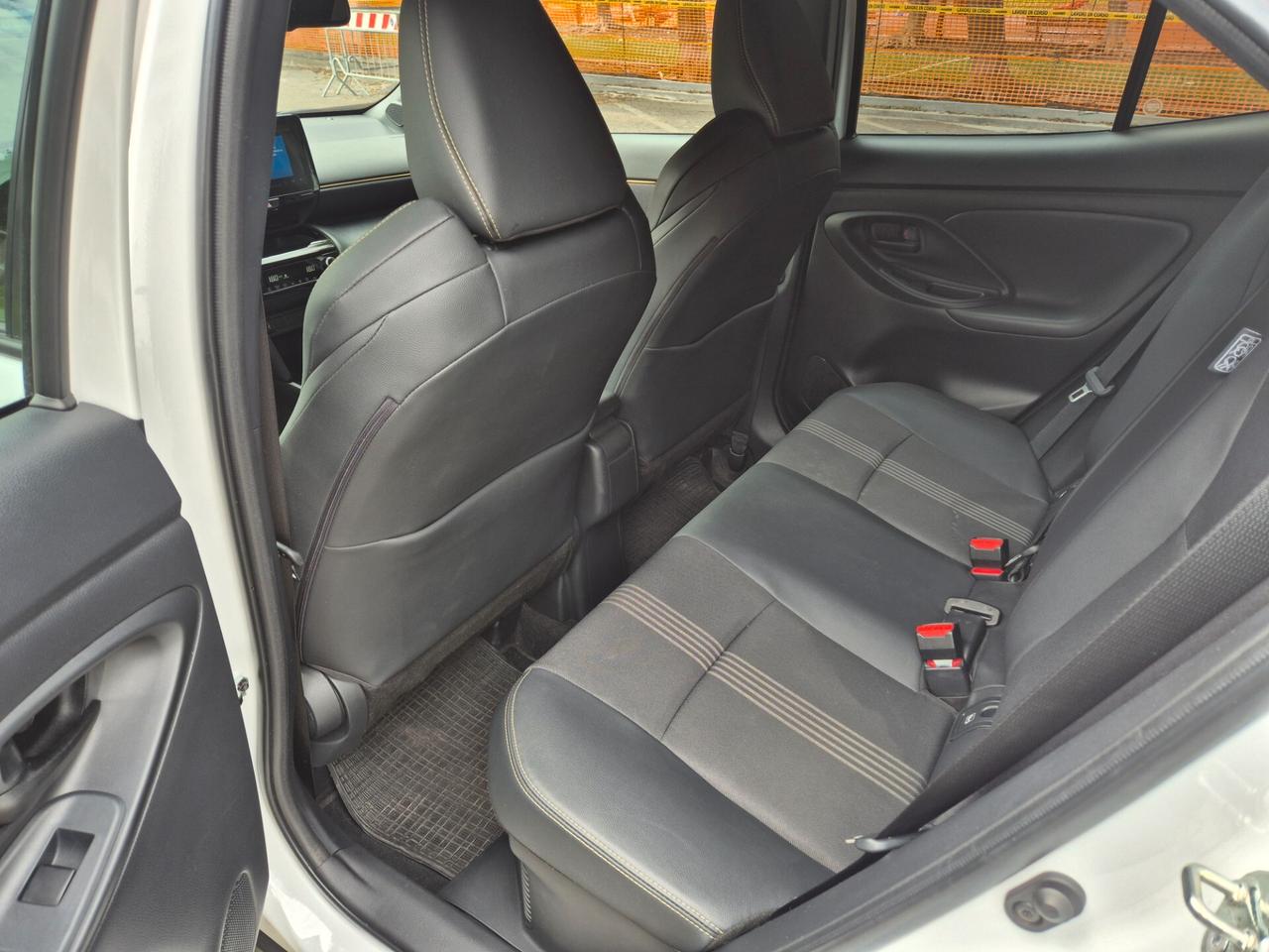 Toyota Yaris Cross hybrid gr sport