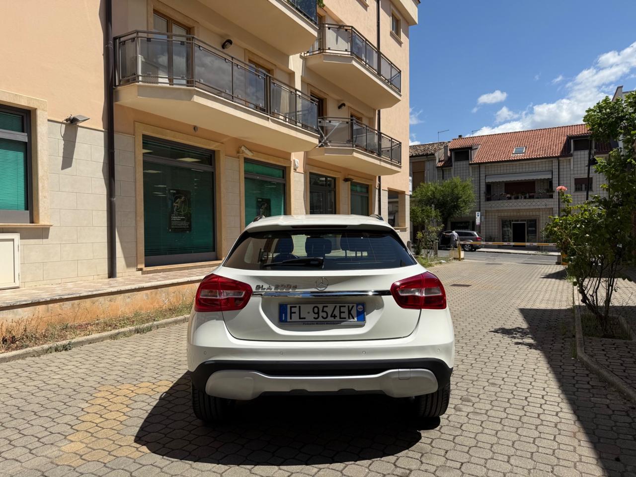 Mercedes-benz GLA 200 d Automatic Business