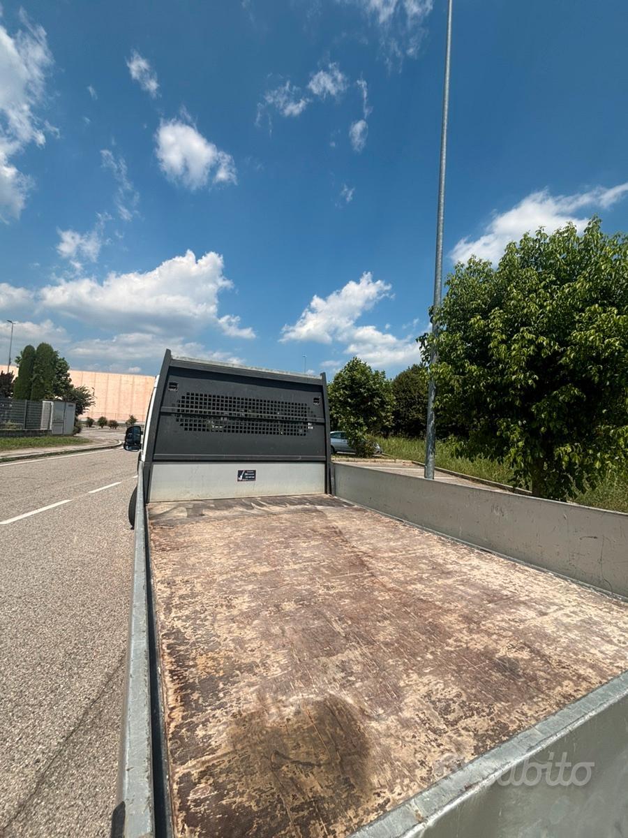 Peugeot Boxer furgone cassonato fisso 7 posti