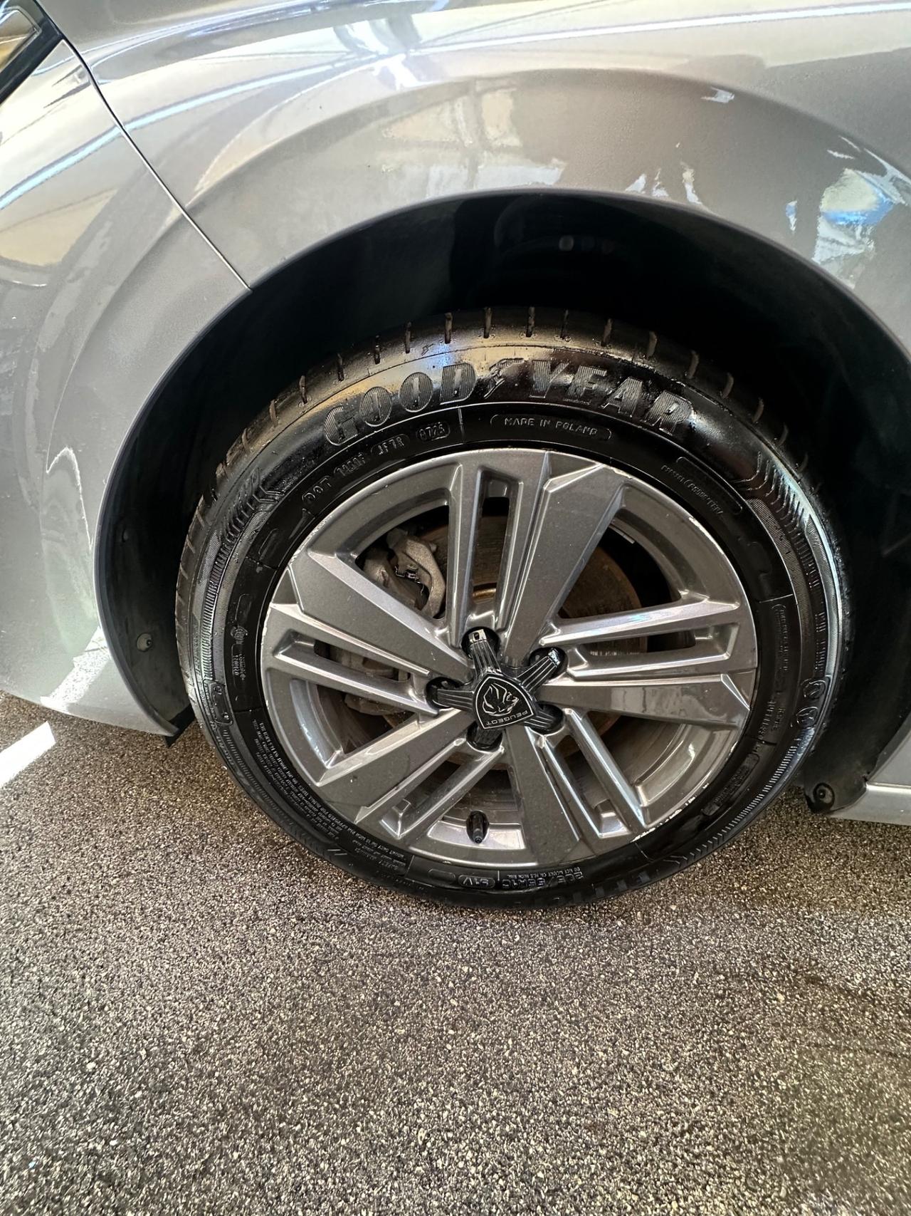 Peugeot 308 BlueHDi 130 S&S SW Allure Pack