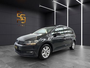 Volkswagen Touran 2.0 TDI 150 CV SCR DSG Executive BlueMotion Tech.