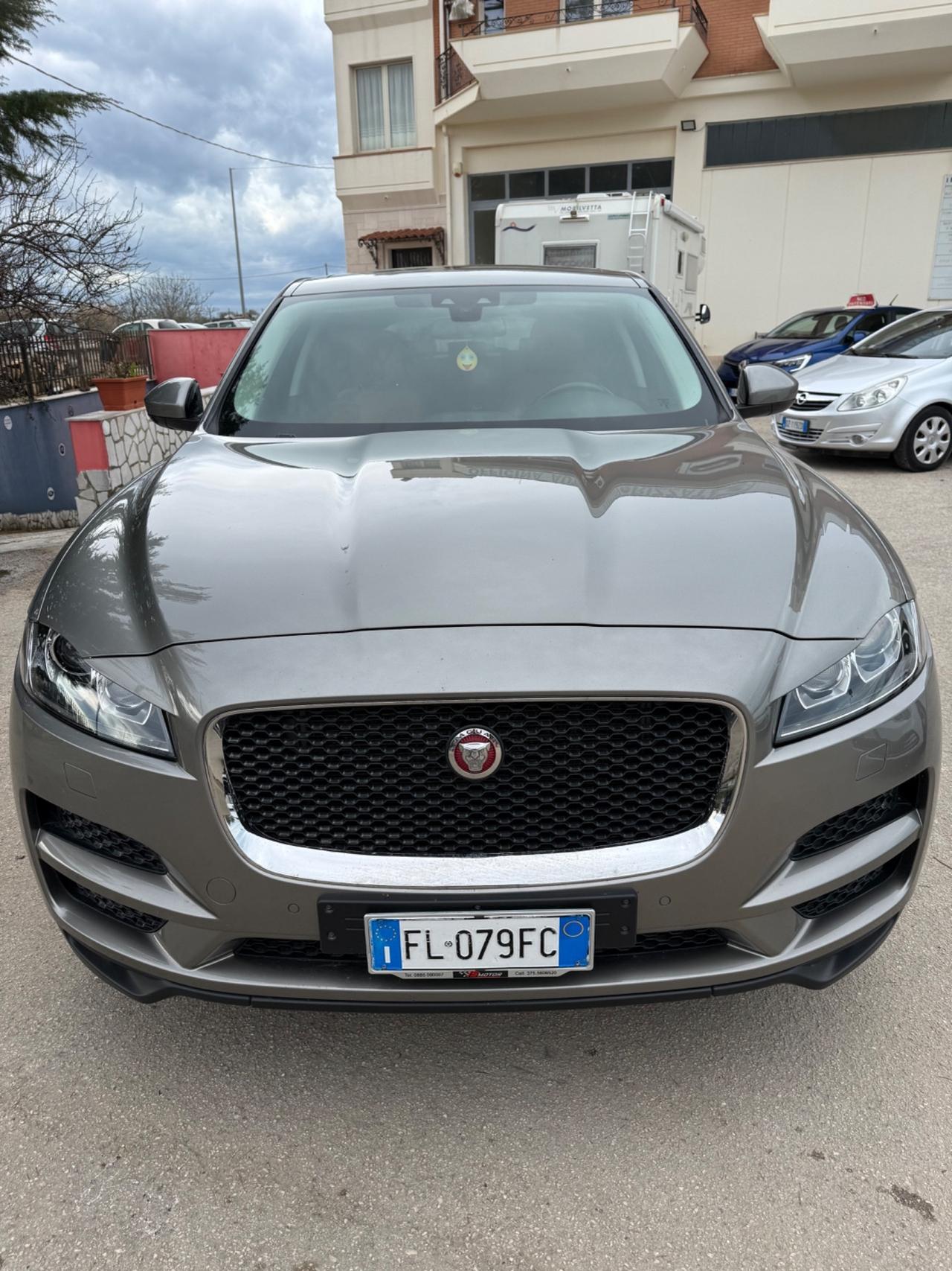 Jaguar F-Pace 2.0 quattro 240 CV AWD Portfolio 4x4