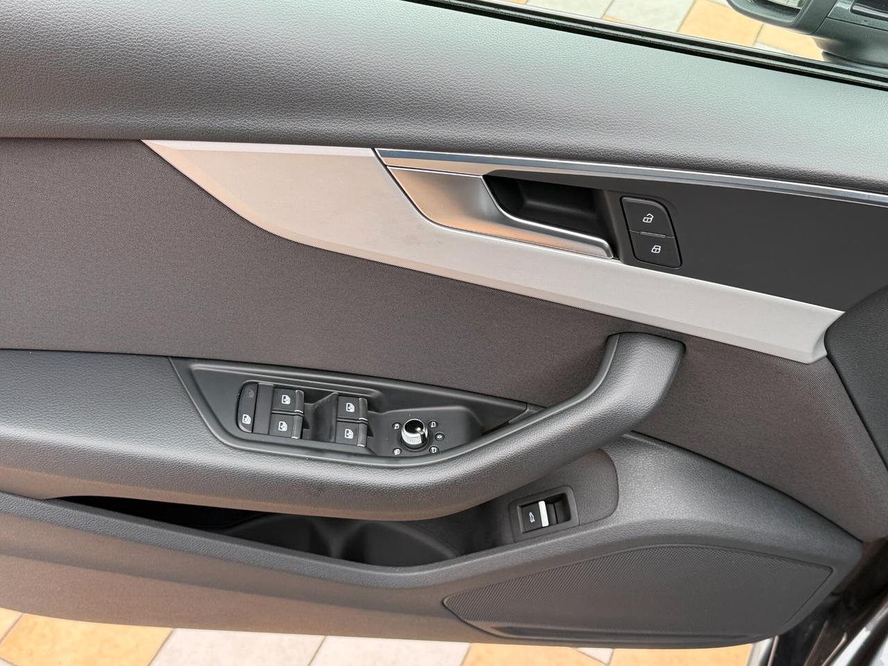 Audi A4 Avant 30 2.0 TDI 136 cv. MHEV S Tronic LINE EDITION