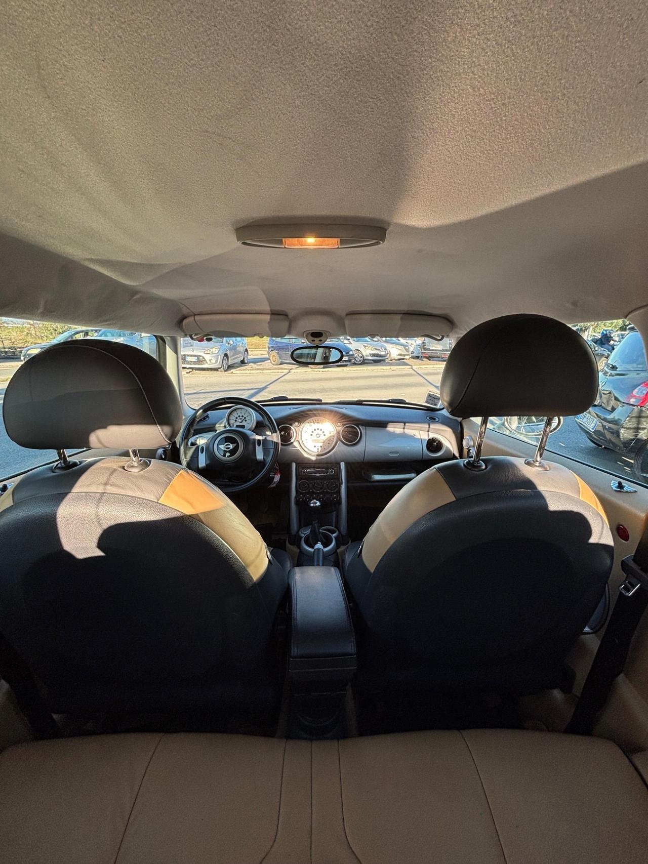 Mini 1.6 16V Cooper