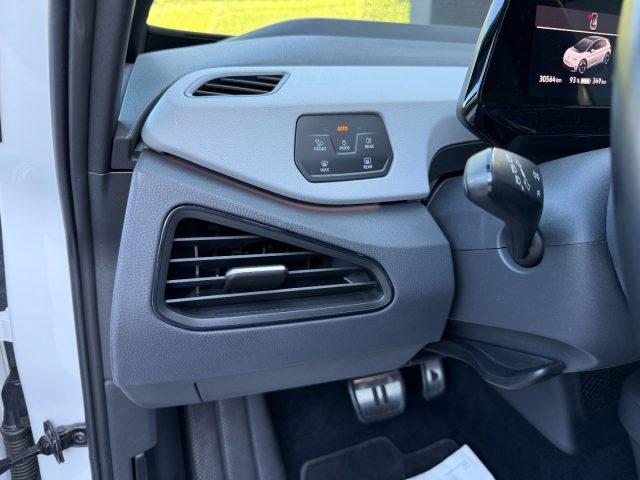 VOLKSWAGEN ID.3 1ST Max Pano Navi Matrix Camera Bluetooth