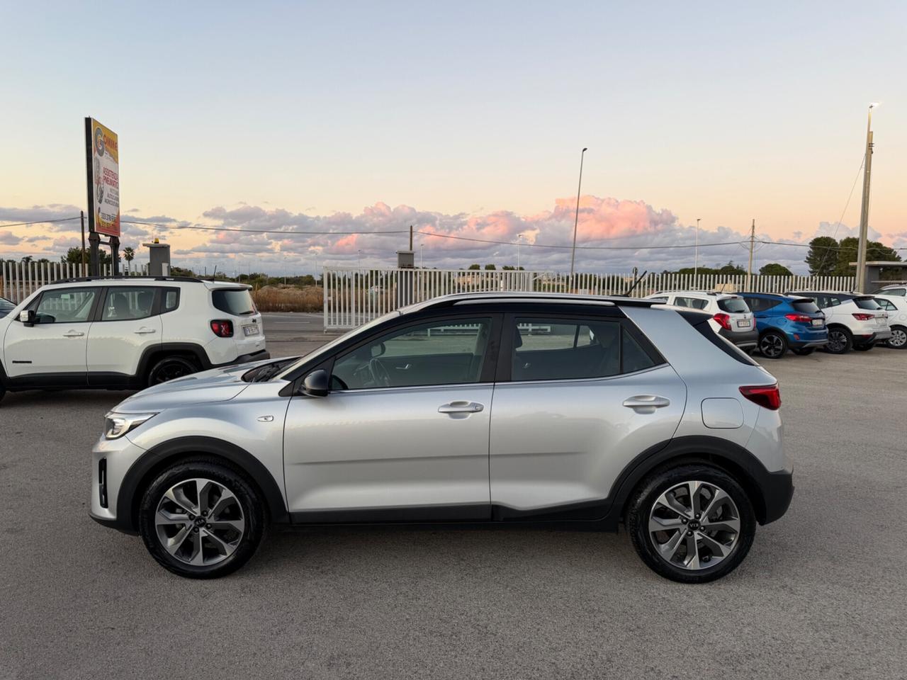 KIA STONIC 1.4 MPI 100 CV STYLE PACK FULL LED MY19