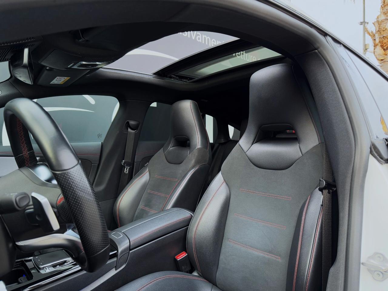 Mercedes-Benz CLA 200 d Shooting Brake Premium AMG TETTO