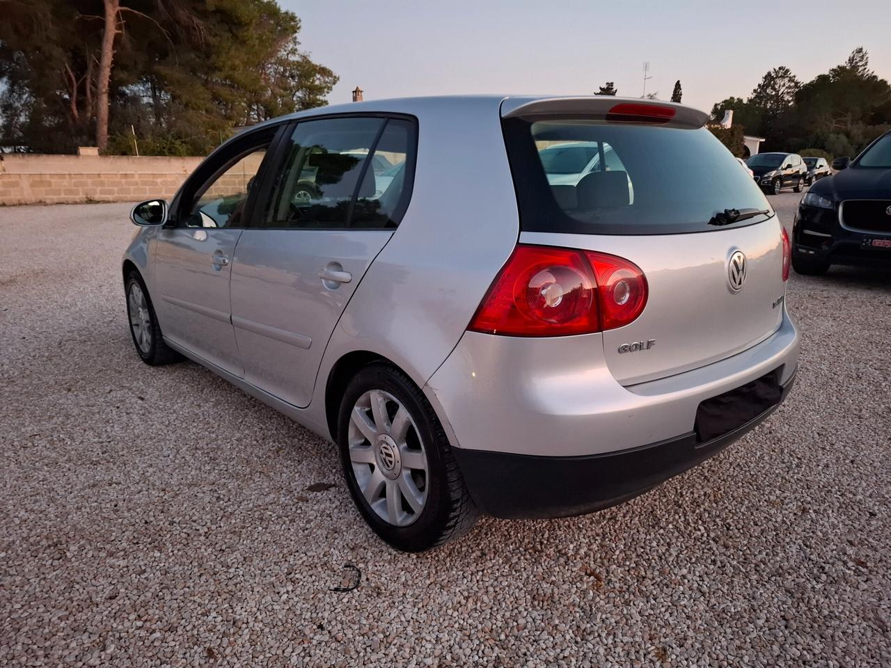 VW GOLF 5 -1.9TDI 105CV-5PORTE*CLIMA