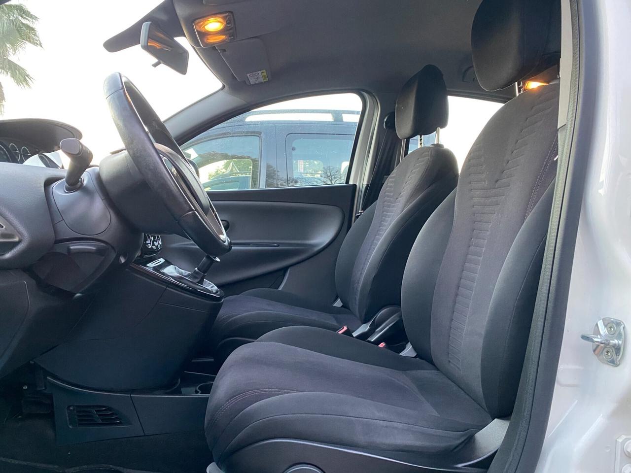 LANCIA - Ypsilon - 1.2 69 CV 5p. Gold - NEOPATENTA