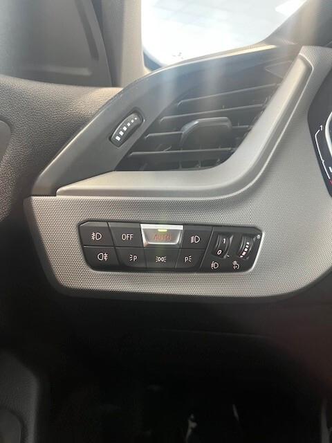 Bmw 116 116d 5p. Business Advantage AUTOMATICO