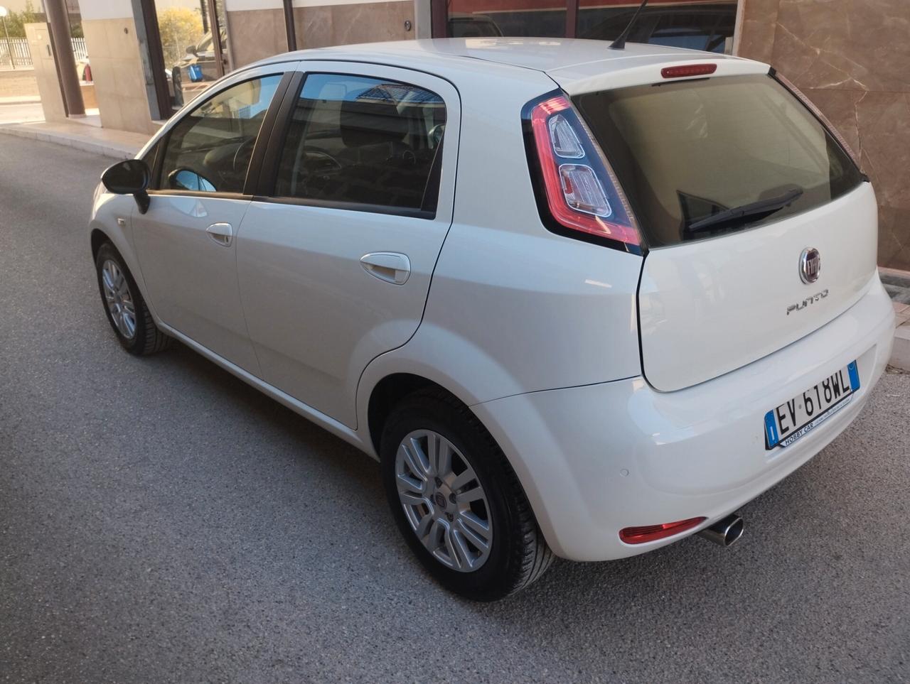 Fiat Punto 1.3 MJT II 75 CV 5 porte Lounge