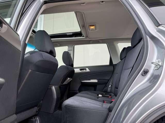 Subaru Forester Forester III 2009 2.0d X 6mt