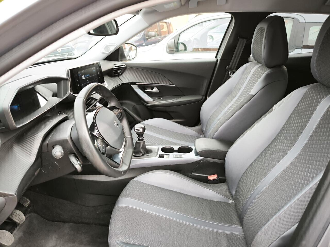 Peugeot 2008 PureTech Turbo 130 S&S Allure