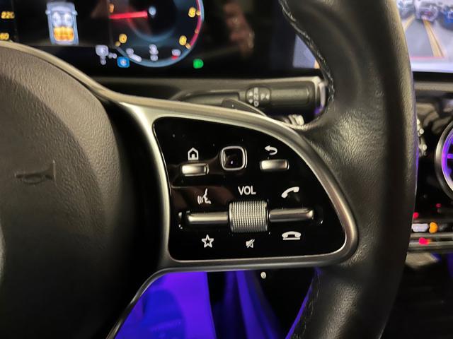 MERCEDES-BENZ A 180 d Automatic Sport + Pack Luci soffuse