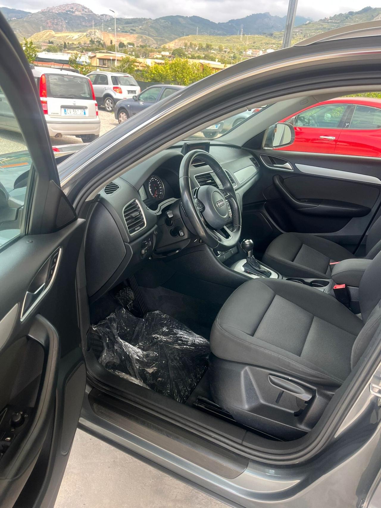 Audi Q3 2.0 TDI 150 CV quattro S tronic