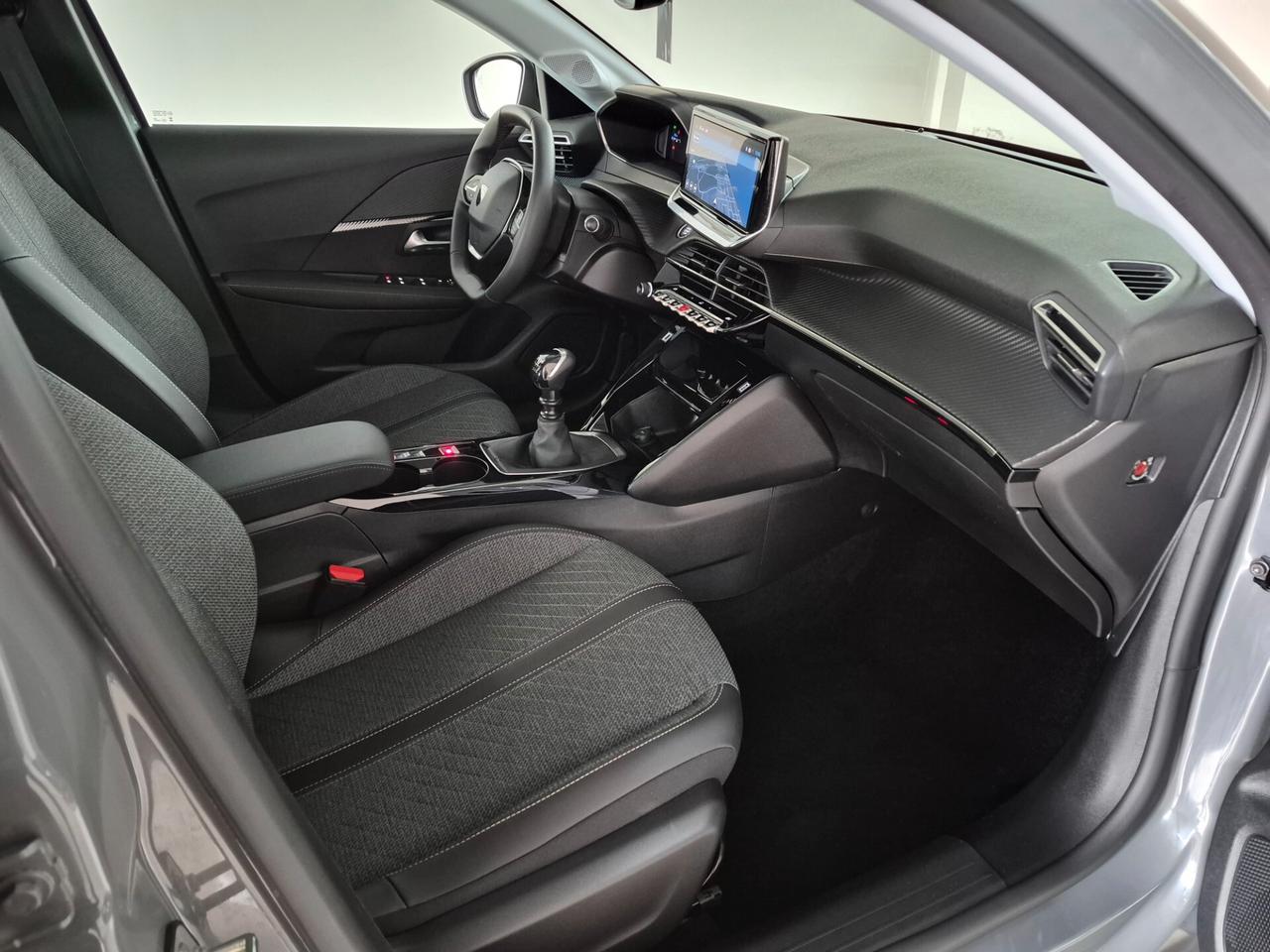 Peugeot 208 ALLURE 1.2 APPLE CARPLAY + ANDROID AUTO LED NAVI