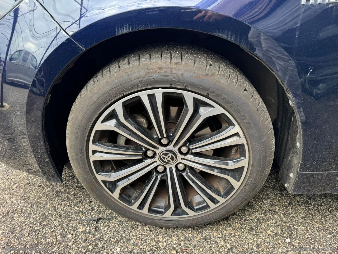 TOYOTA Corolla TS 2.0 Hybrid Style