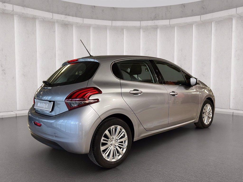 PEUGEOT 208 5p 1.2 puretech Allure s&s 82cv neopatentati del 2019
